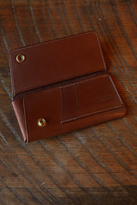 Gibson Wallet - Chain Options Available