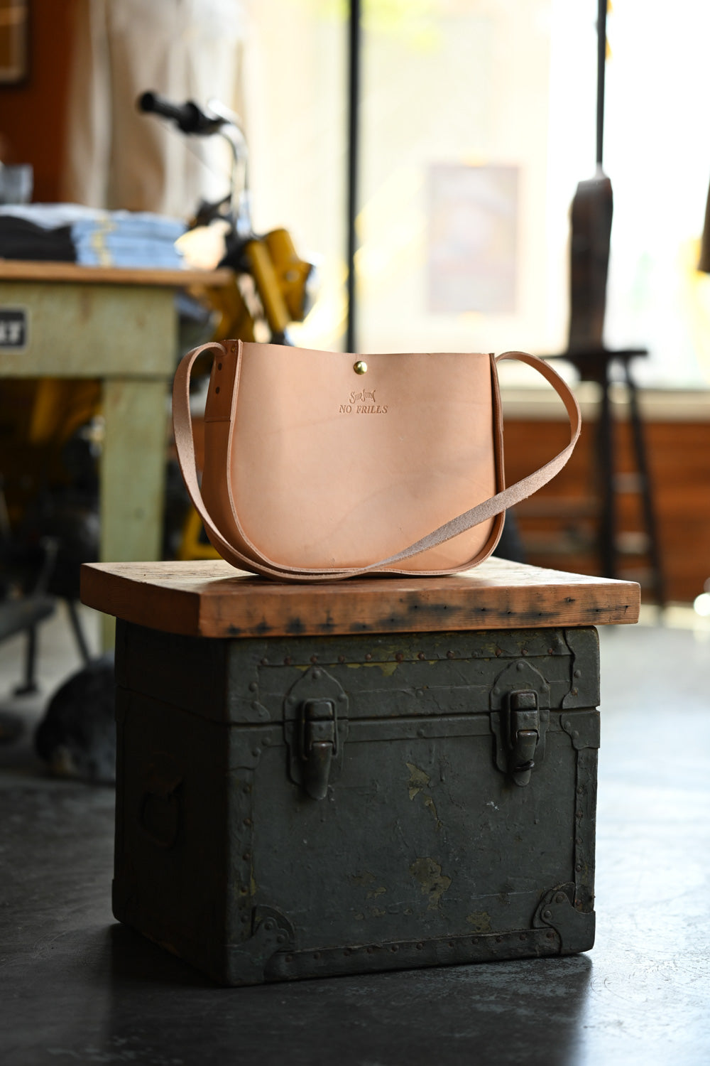 No Frills' Bag – Ship John