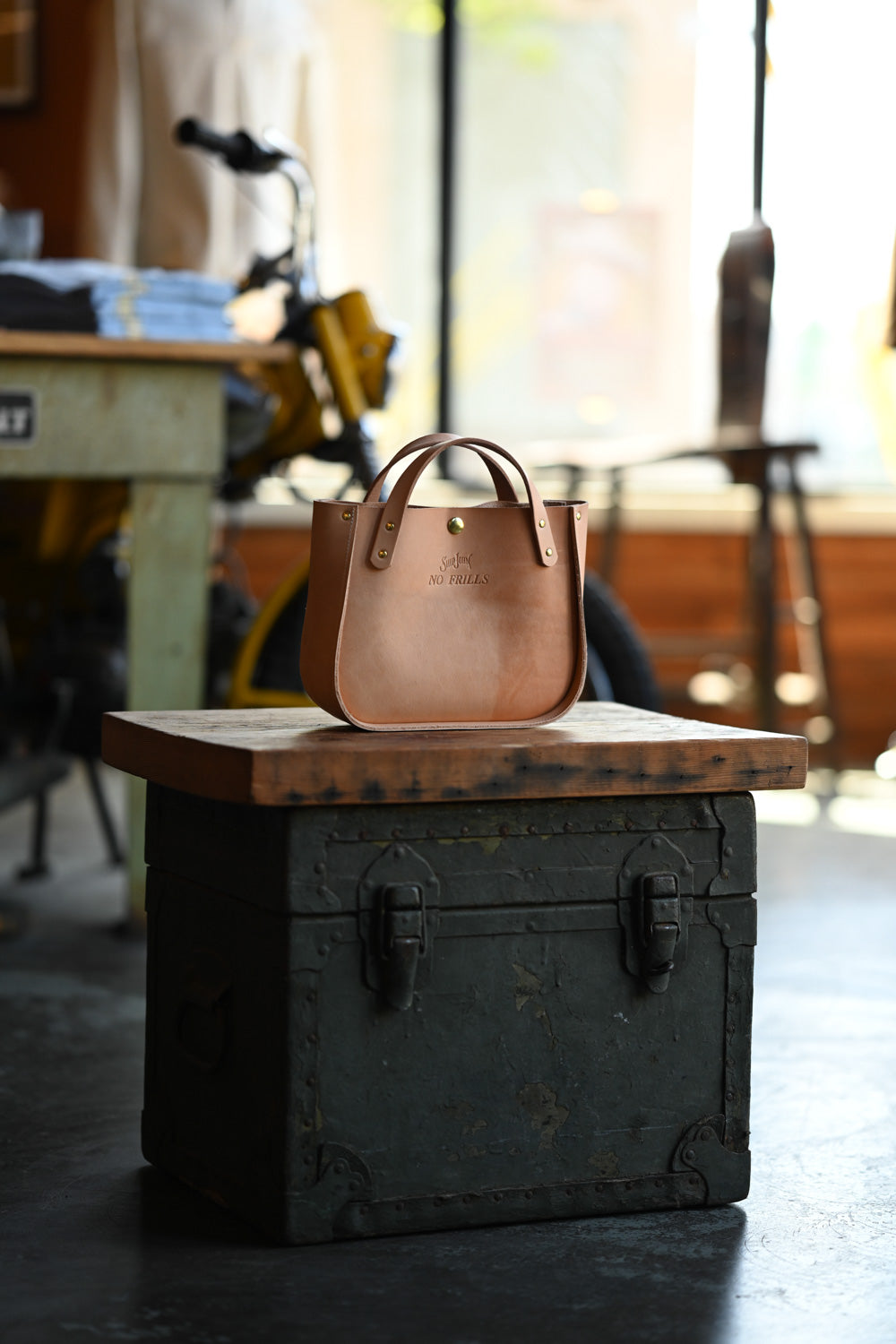 No Frills' Bag – Ship John