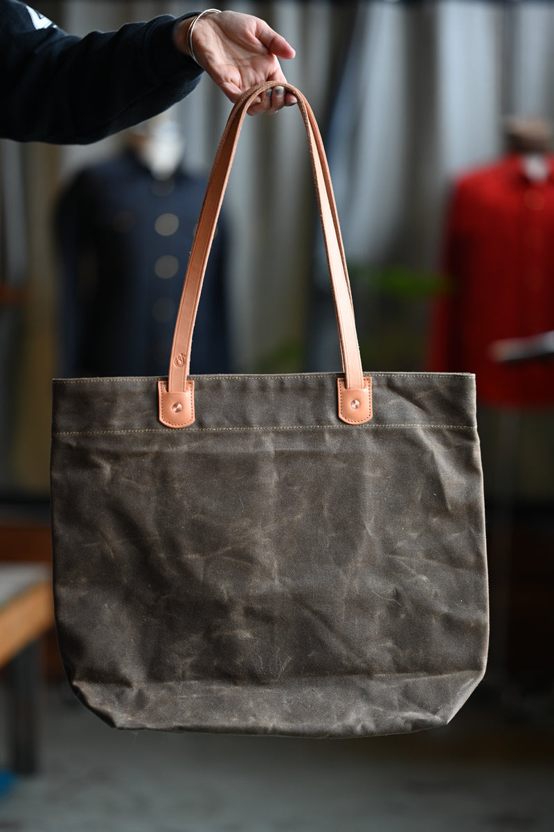 Dolly XL Tote Bag – Ship John